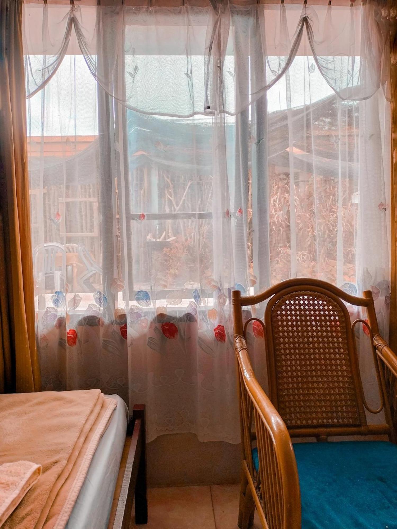 באליג'ה Brussels Homestay Kost מראה חיצוני תמונה